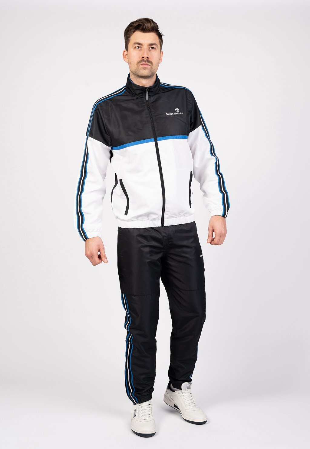 

Спортивный костюм Sergio Tacchini