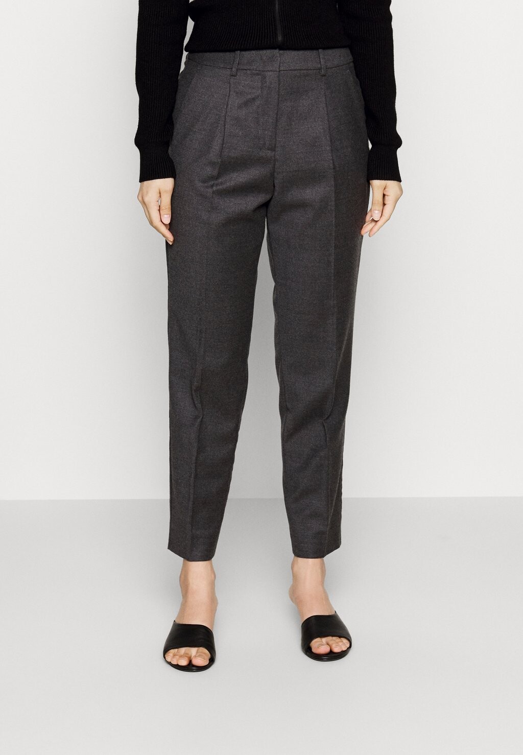 

Брюки WEEKEND MaxMara
