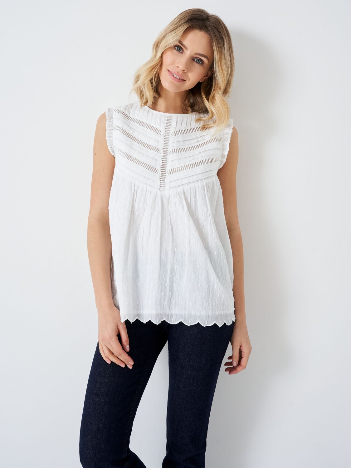 

Crew Clothing Топ Donna Frill, Белый