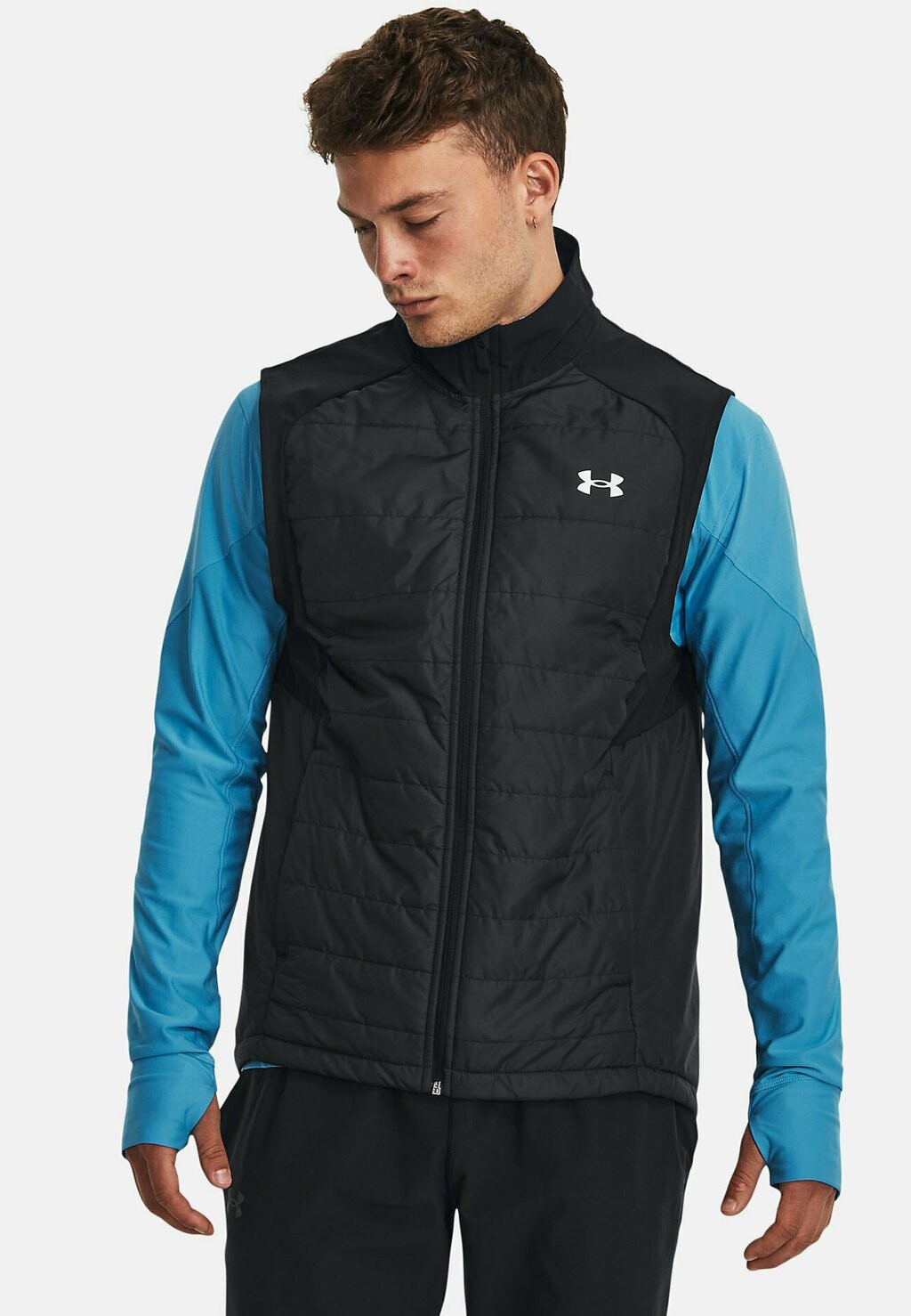 

Жилет Under Armour ВЕРХНЯЯ ОДЕЖДА LAUNCH PRO, черный