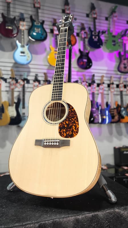Акустическая гитара Larrivee D-05 Mahogany Acoustic Guitar Authorized Dealer цена и фото