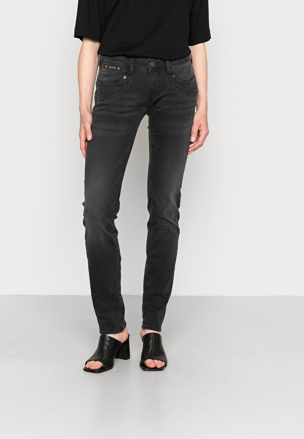 

Джинсы Slim fit Herrlicher