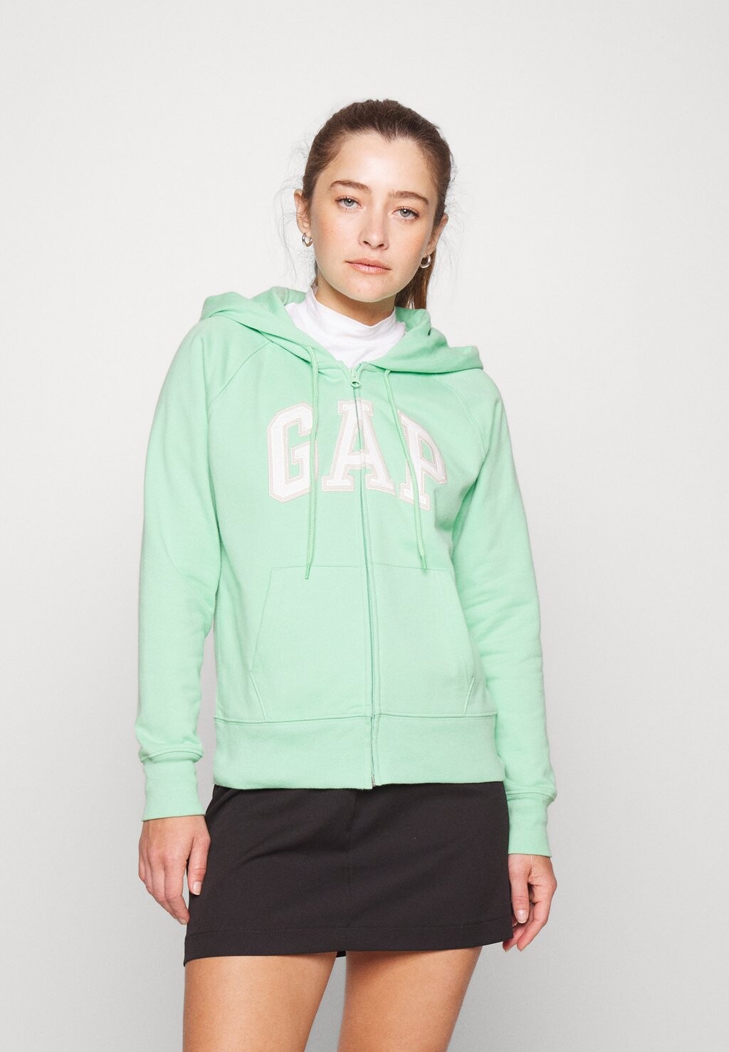 

Толстовка на молнии GAP