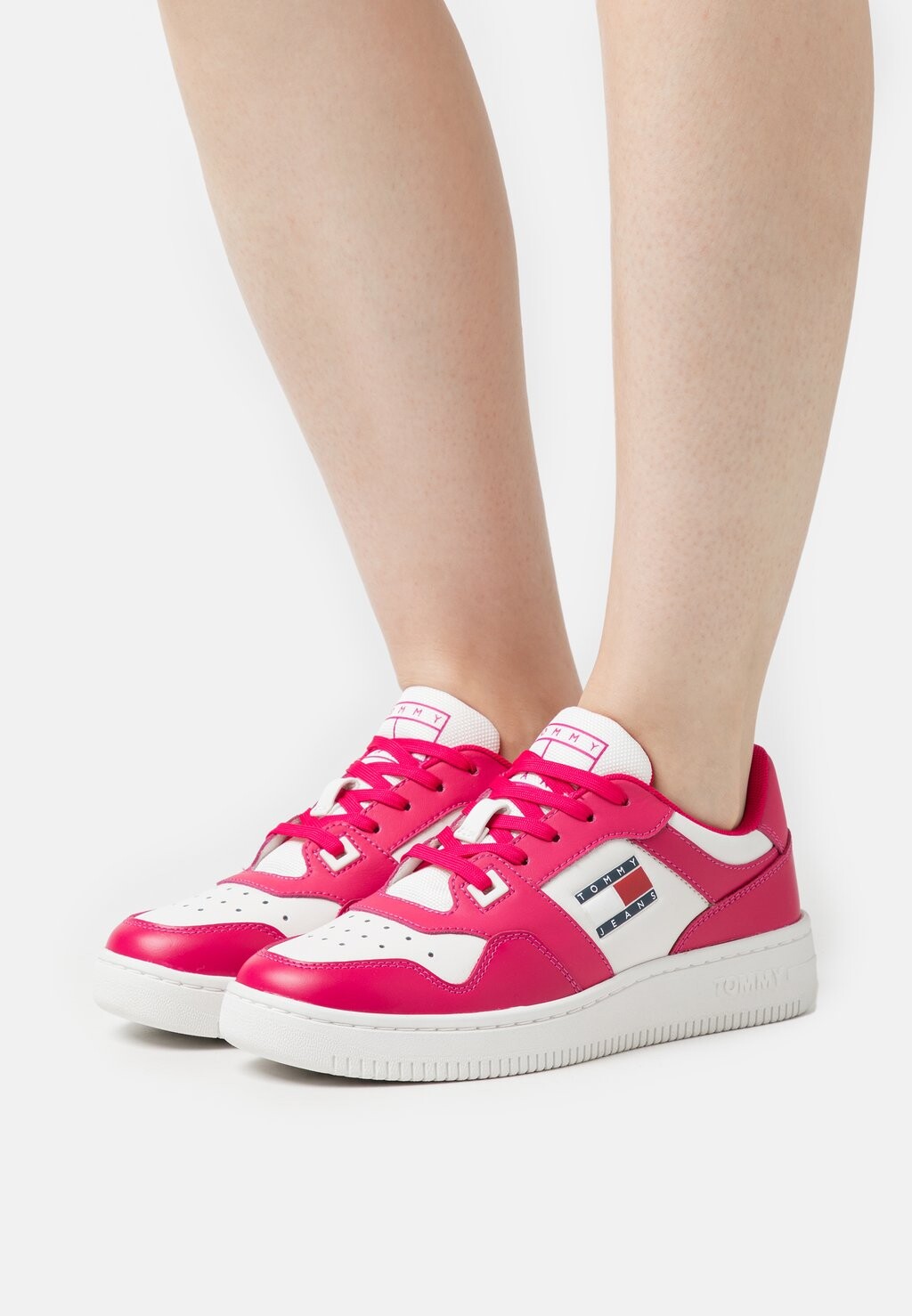 

Кроссовки Tommy Jeans Retro Basket Seasonal, цыганская роза