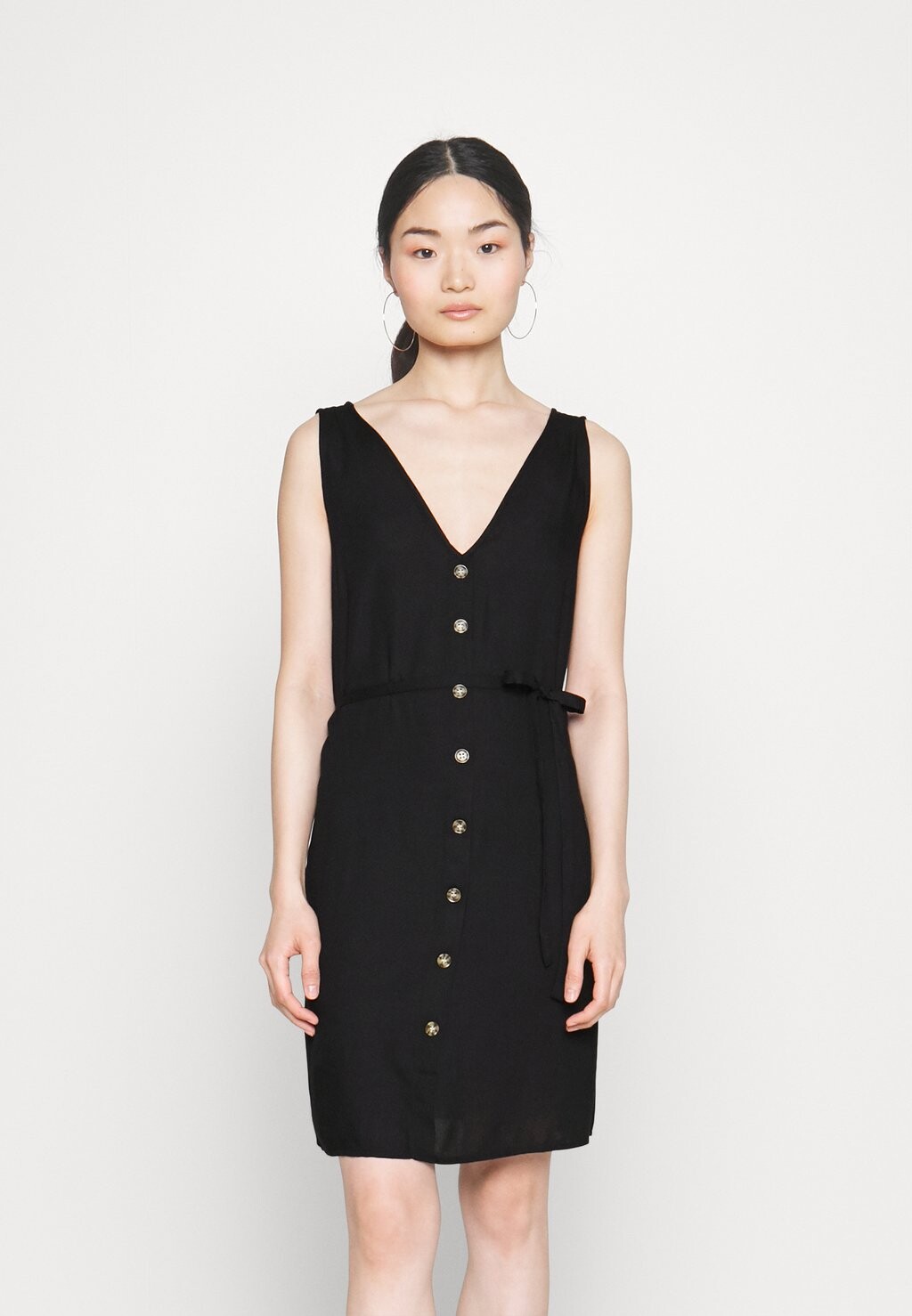 

Летнее платье Vero Moda, черный