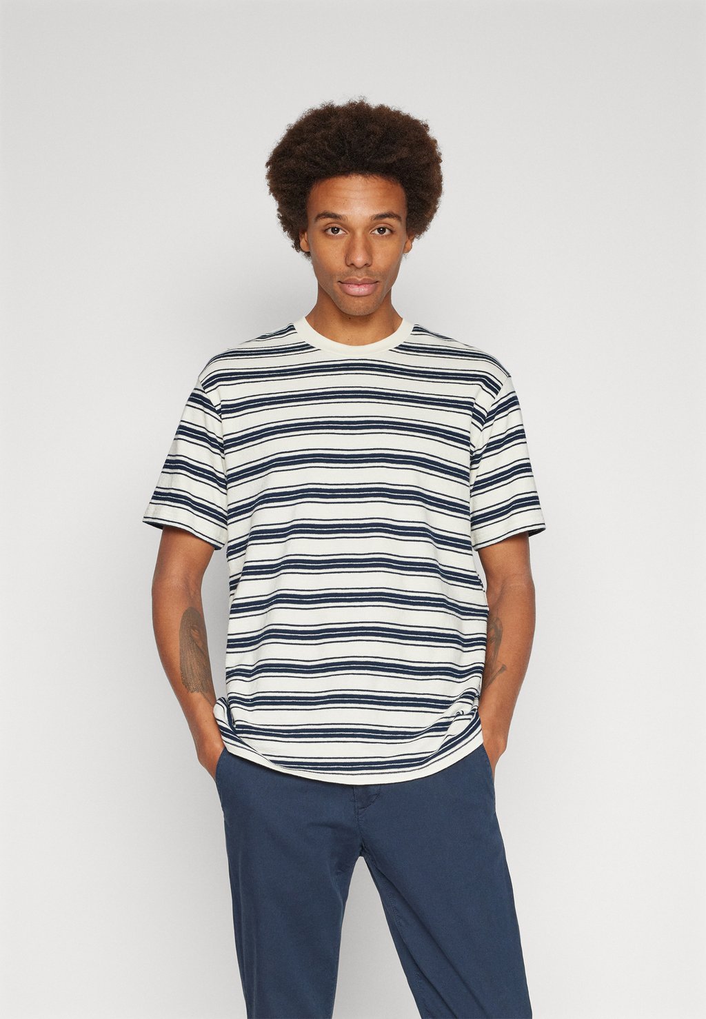 

Футболка с принтом RELAXSOLO STRIPE SS O-NECK Selected Homme, цвет sky captain detail/egret