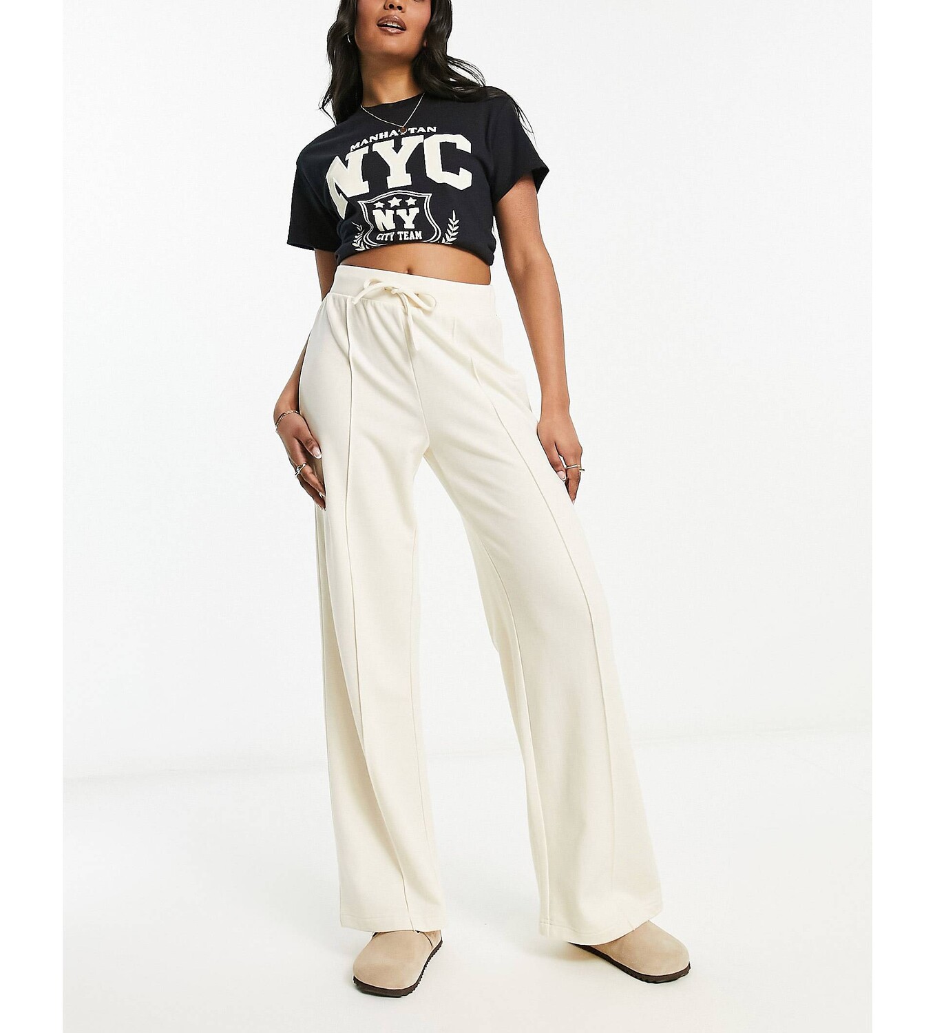 

Широкие брюки цвета экрю Miss Selfridge