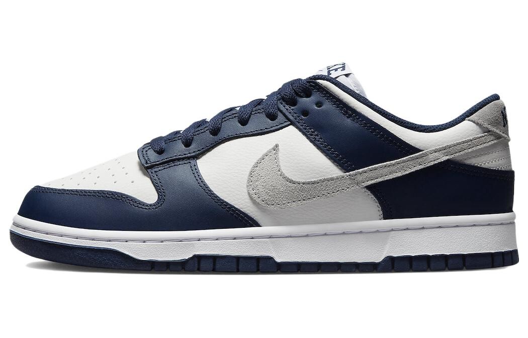 

Кроссовки мужские Nike Dunk Low Skate, синий / белый