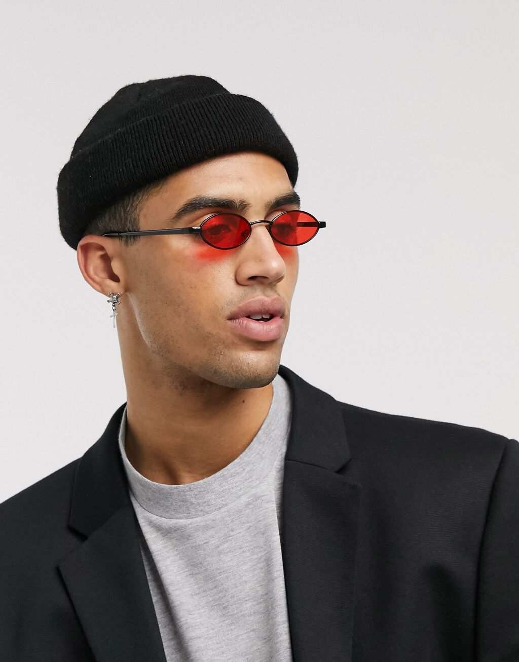 

Черные мини-очки овальной формы в стиле 90-х с красными линзами ASOS DESIGN