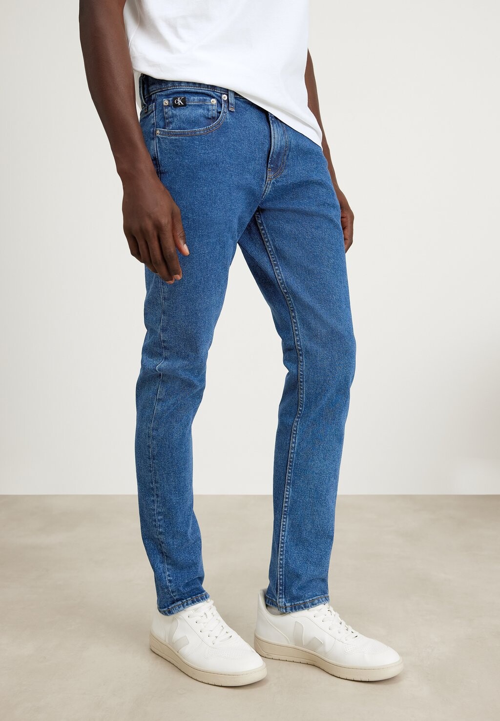 

Джинсы узкого кроя Calvin Klein Jeans, темно-синий