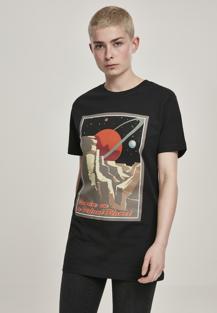 

Футболка Mister Tee Ladies Distant Planet Tee, черный