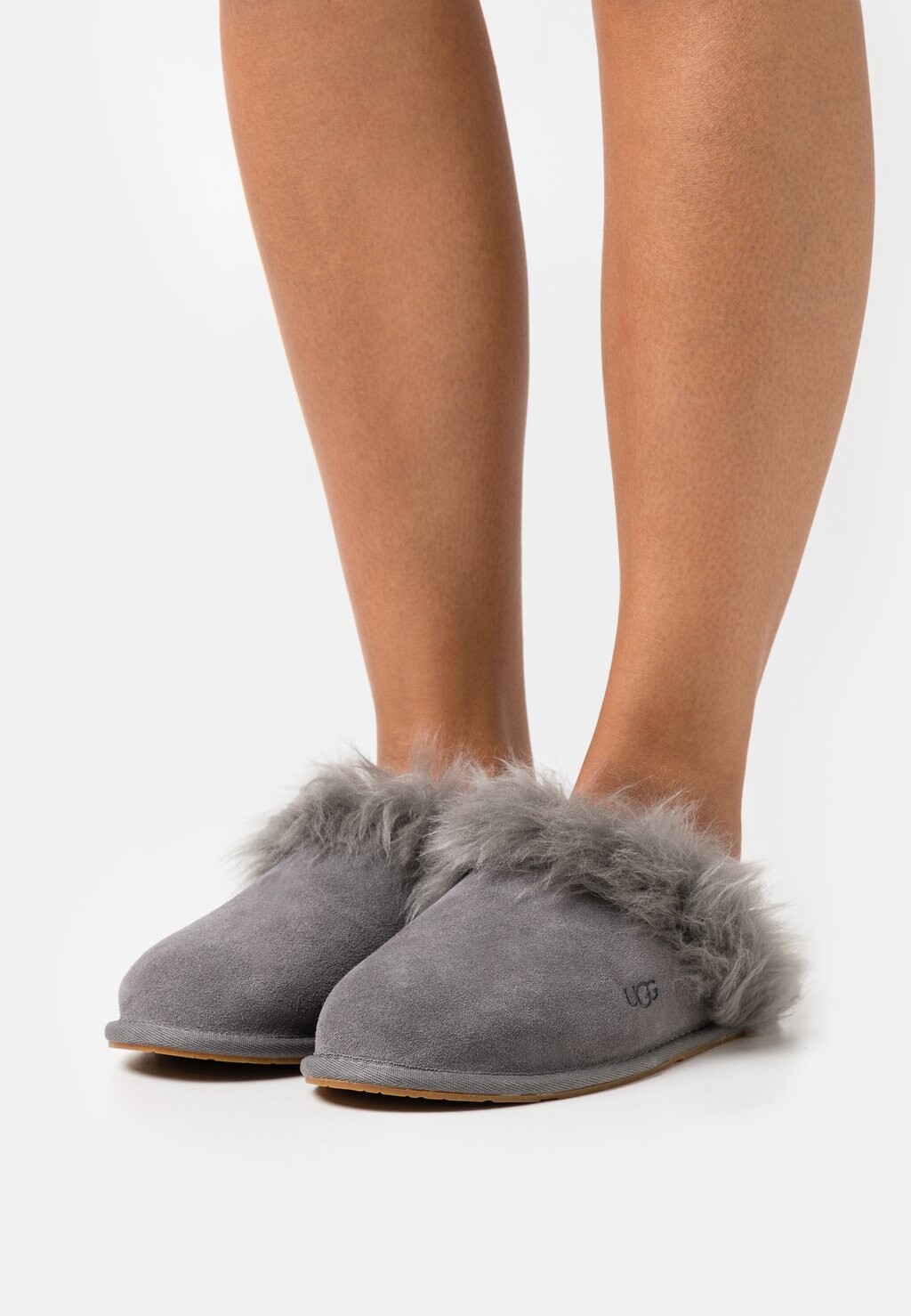 

Тапочки UGG