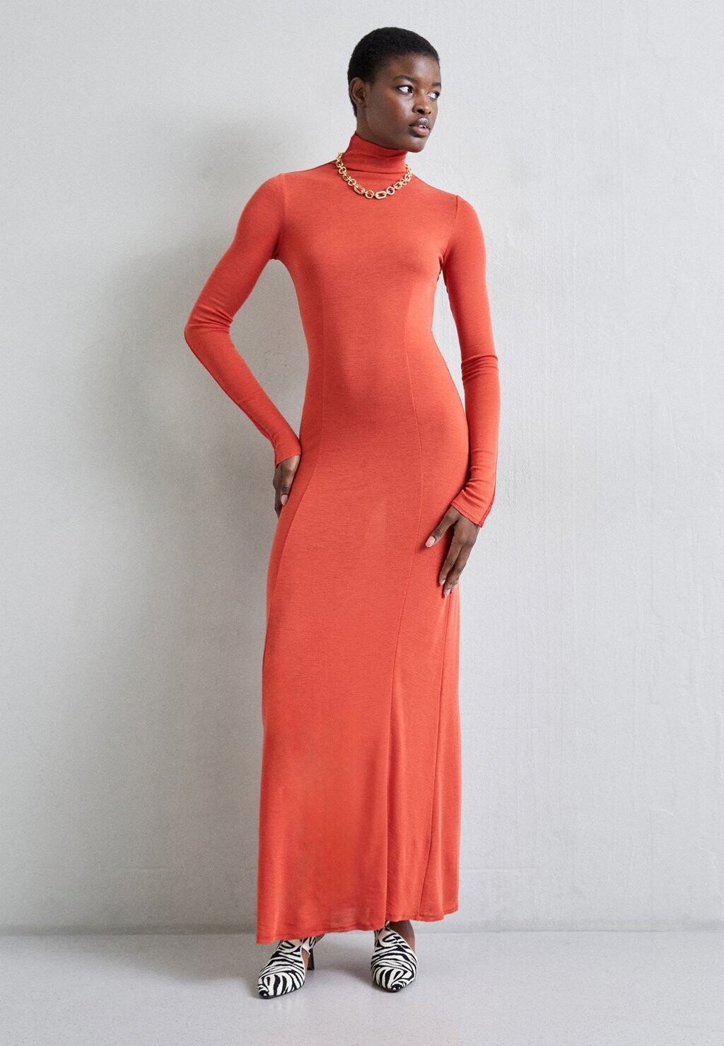 

Трикотажное платье Harlow T Neck Dress rag & bone, цвет blood orange