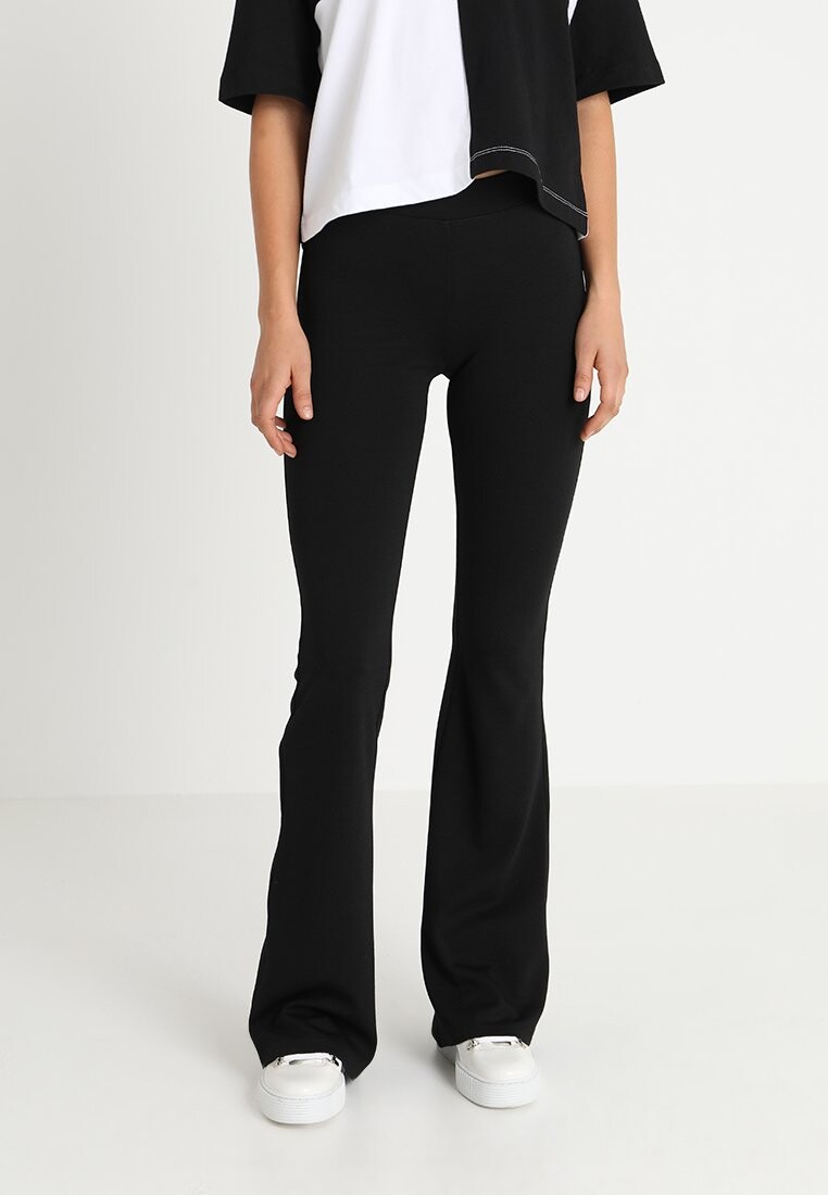 

Брюки ONLY, черный Onlpaige Flared Pant, черный