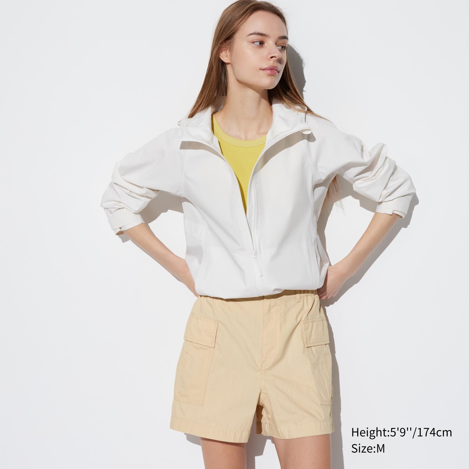 

Шорты-карго Uniqlo легкие, бежевый