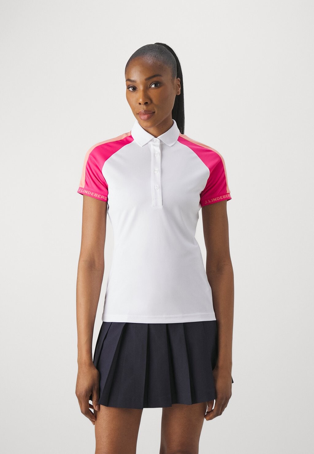 

Рубашка-поло PERINNE J.LINDEBERG Sports, цвет fuchsia purple