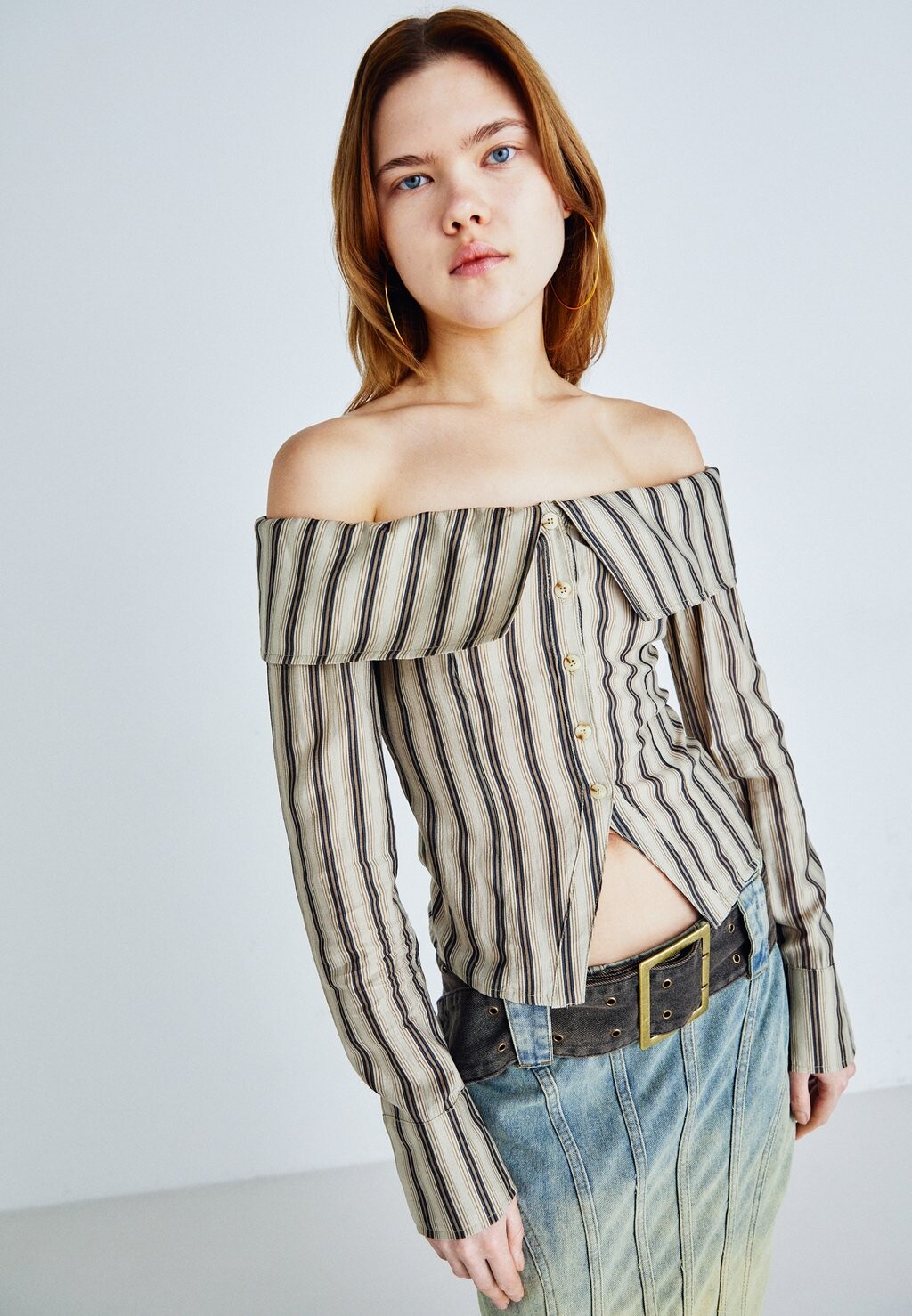 

Блузка-рубашка OFF SHOULDER Jaded London, цвет multi
