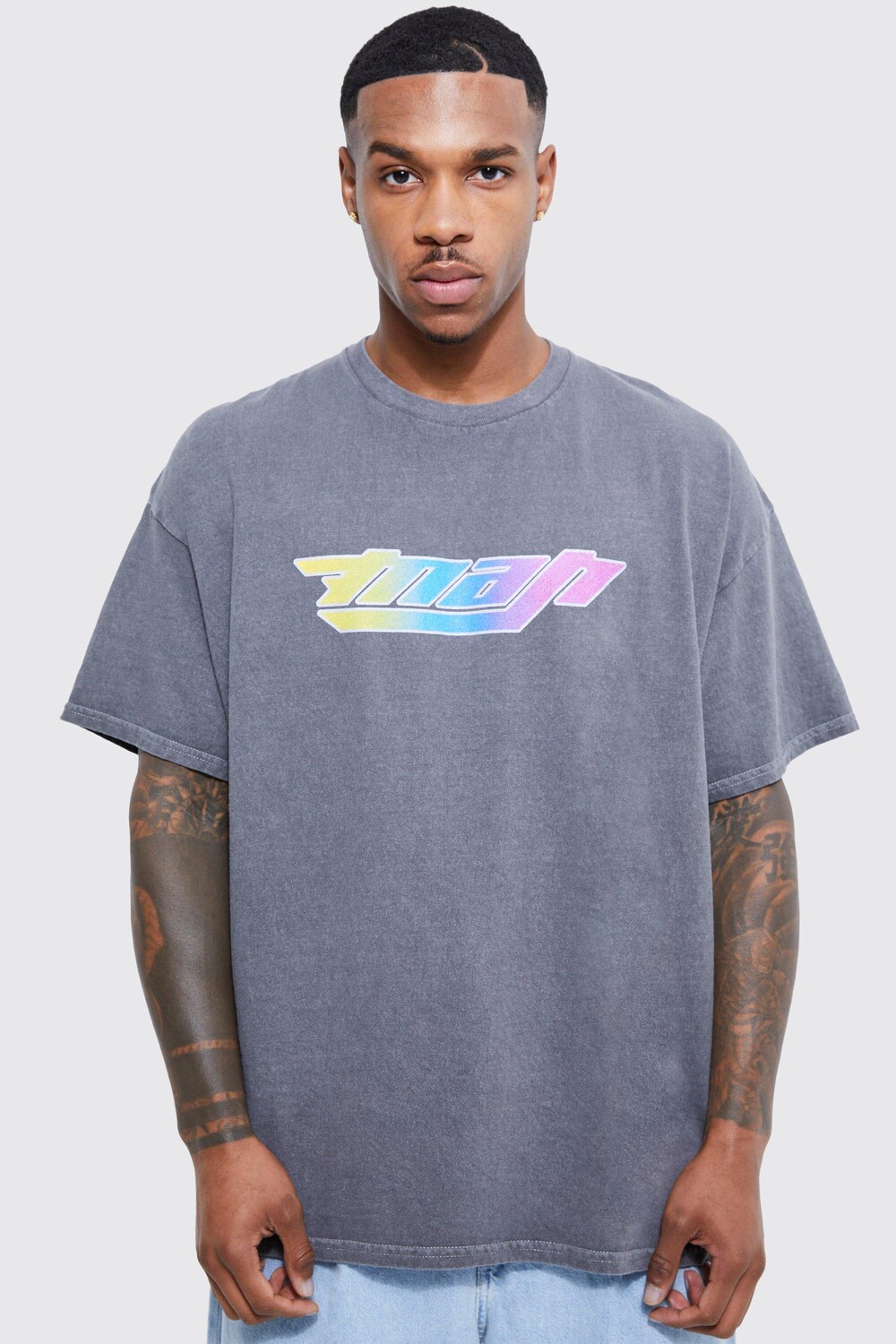 

Фирменная футболка boxy overdyed moto ombre man Boohoo, угольный