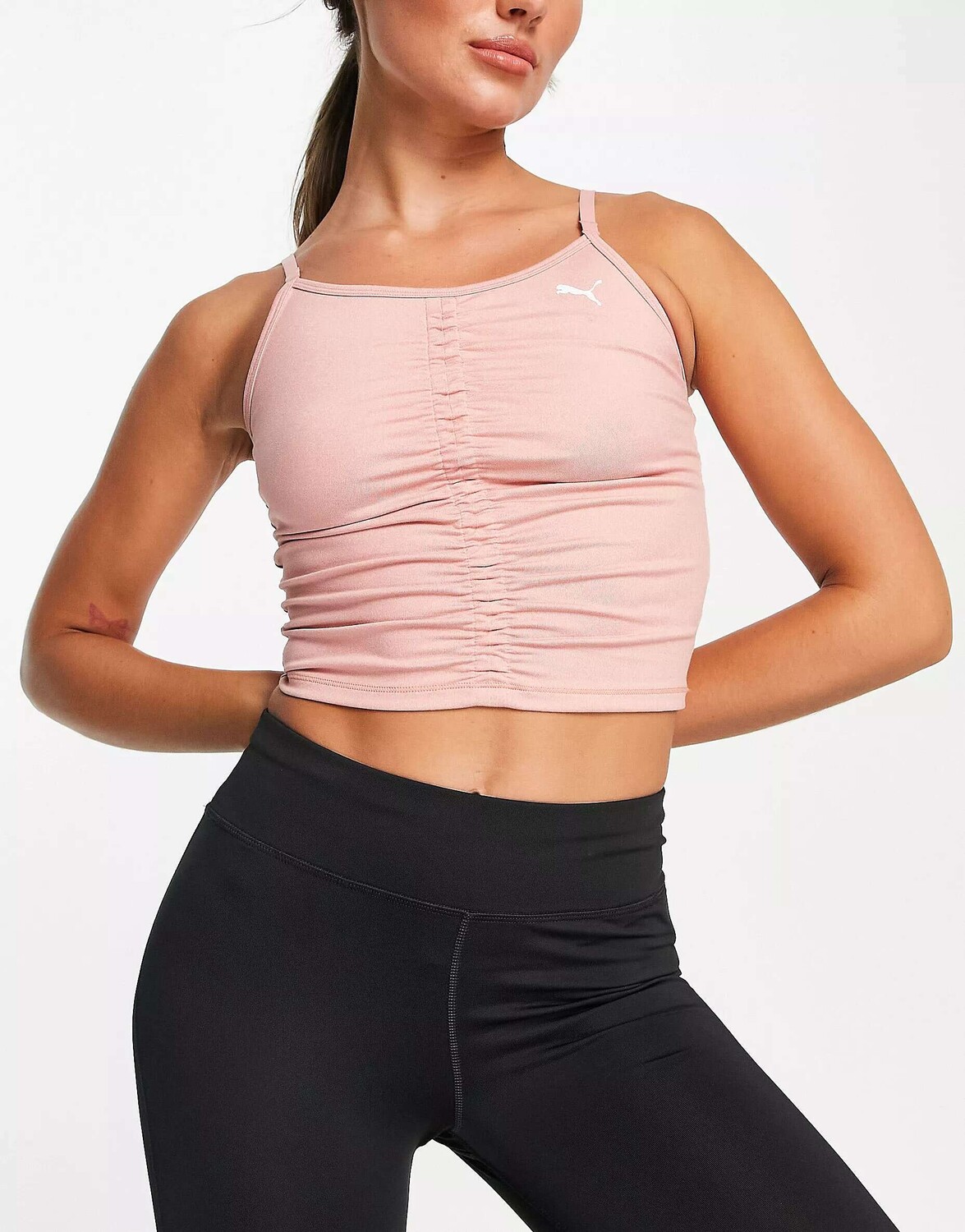 

Розовый топ со сборками Puma Yoga Studio Foundation