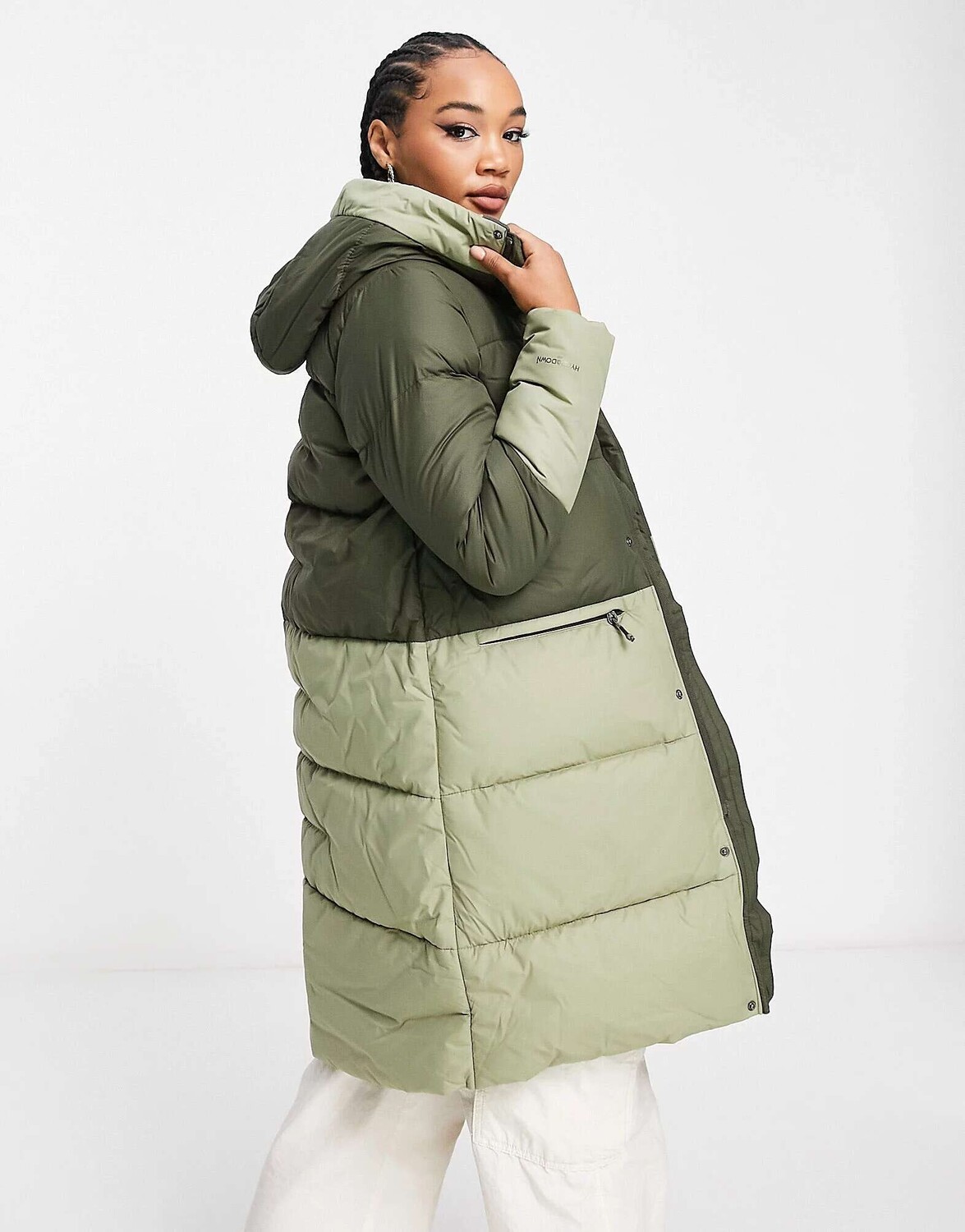 

Длинная утепленная куртка Berghaus Combust Reflect цвета хаки