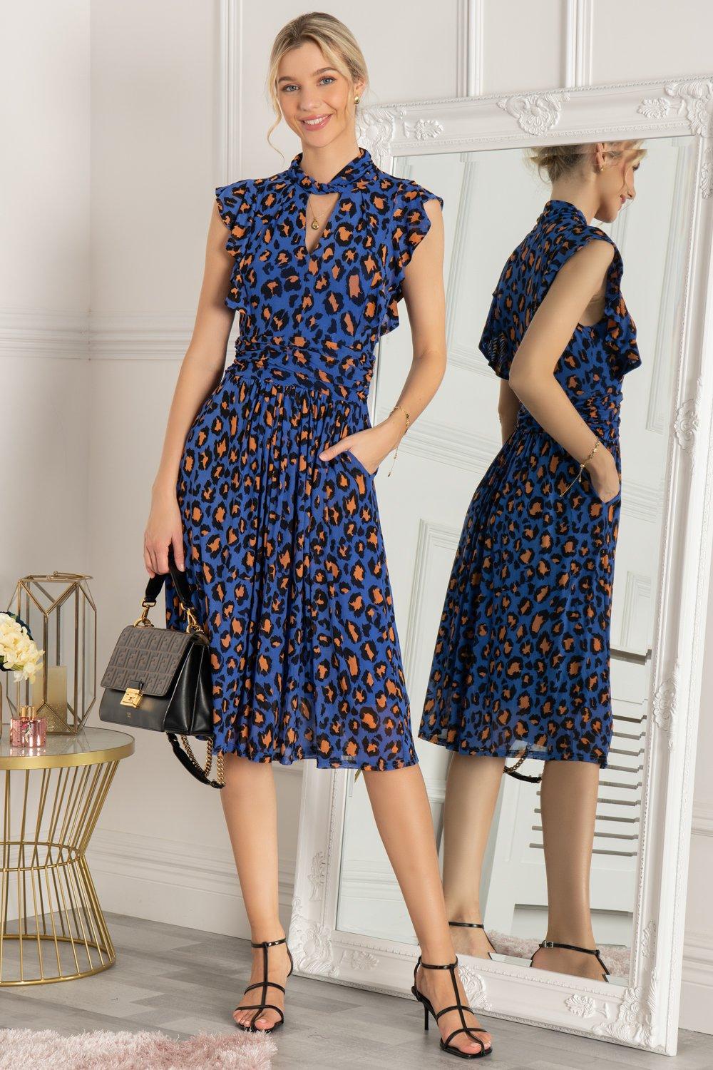 цена Сетчатое платье Lunna с высоким воротником и оборками Jolie Moi, синий
