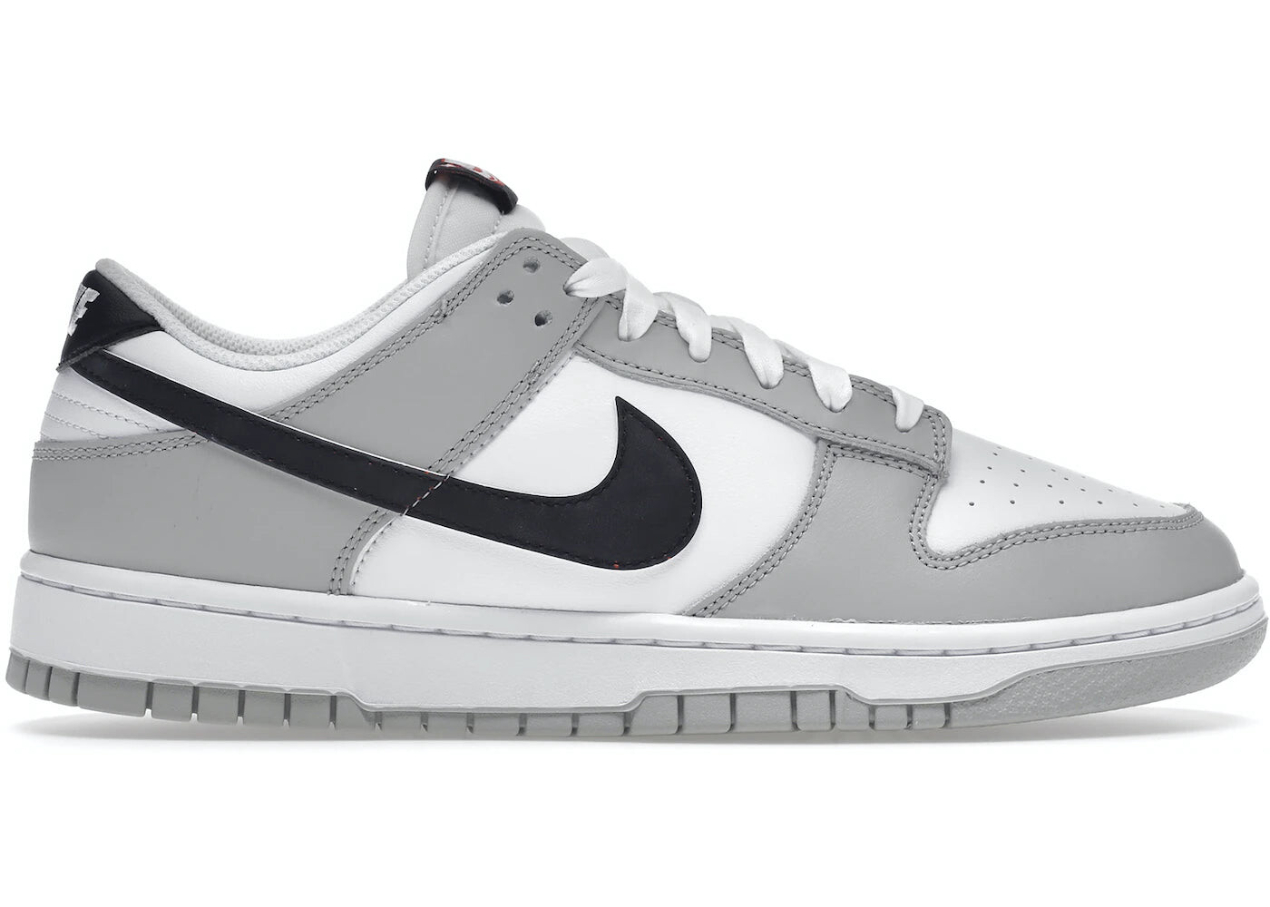

Кроссовки Nike Dunk Low, серый