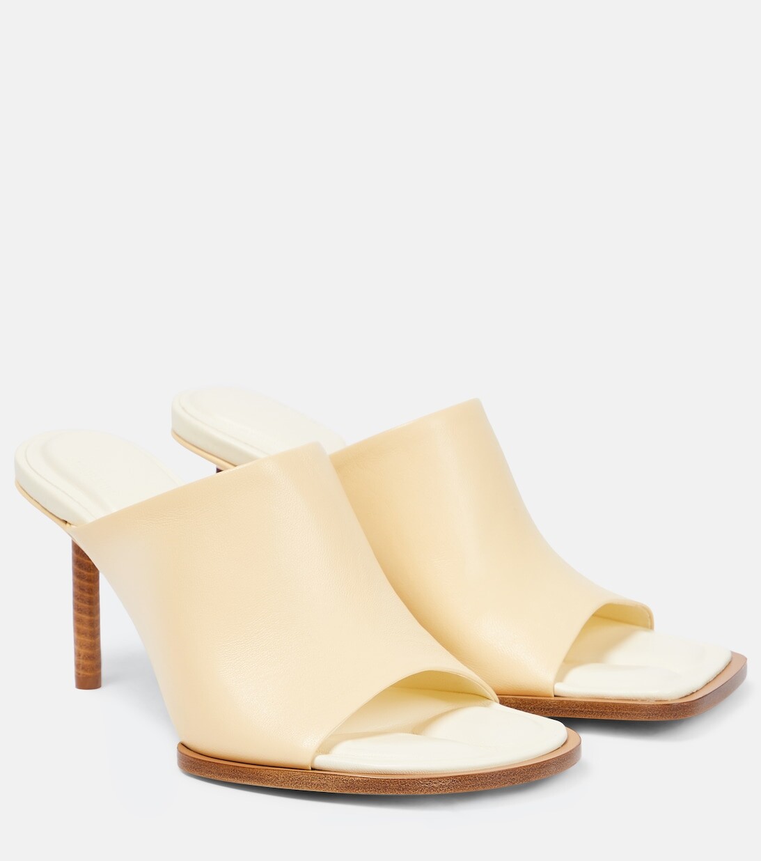 

Кожаные мюли Les Mules Carrés Ronds Jacquemus, белый