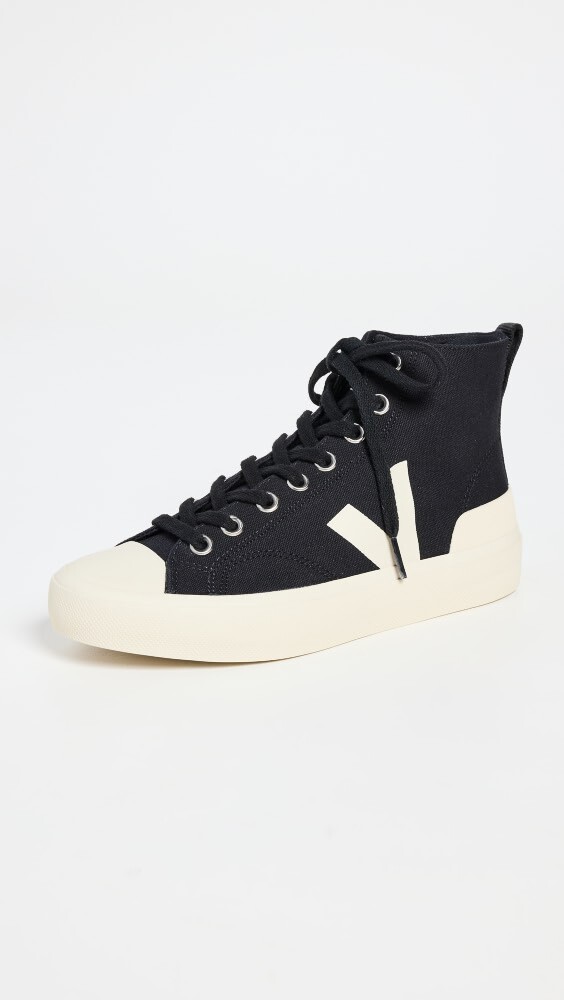 

Кроссовки Veja Wata II High Top, черный