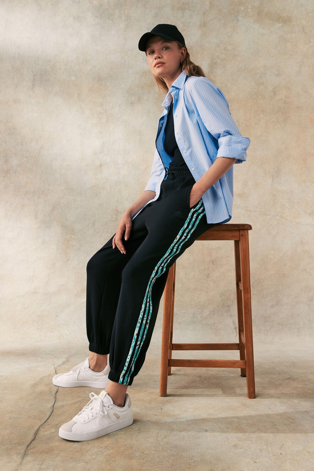 

Джоггеры с тремя полосками Animal Adidas, черный