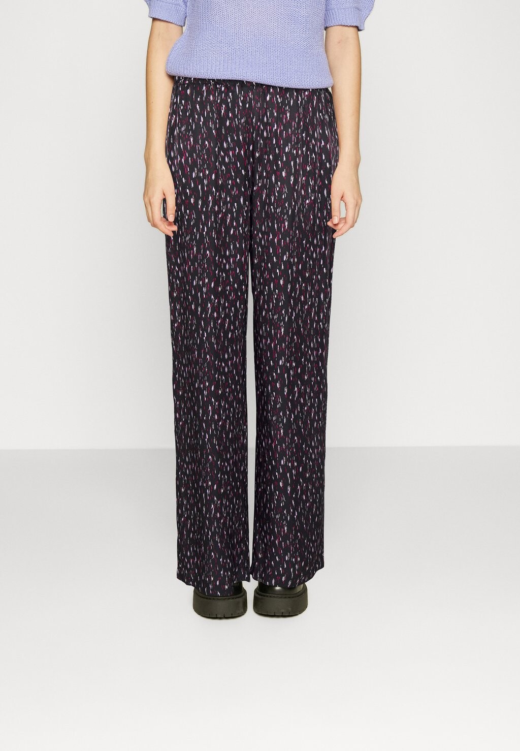 

Брюки Scotch & Soda, черный