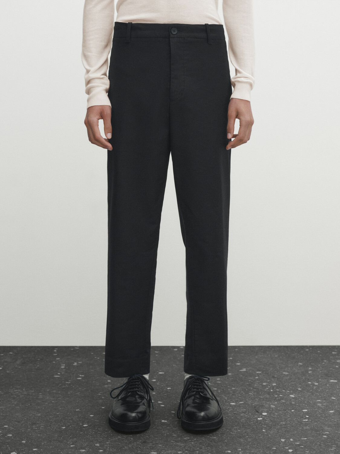 

Узкий крой тих чинос Massimo Dutti, черный