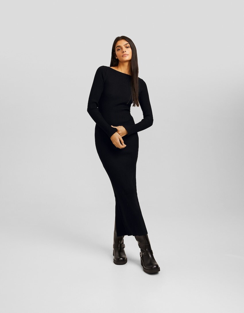 

Платье средней длины из вельвета с длинными рукавами Bershka, черный