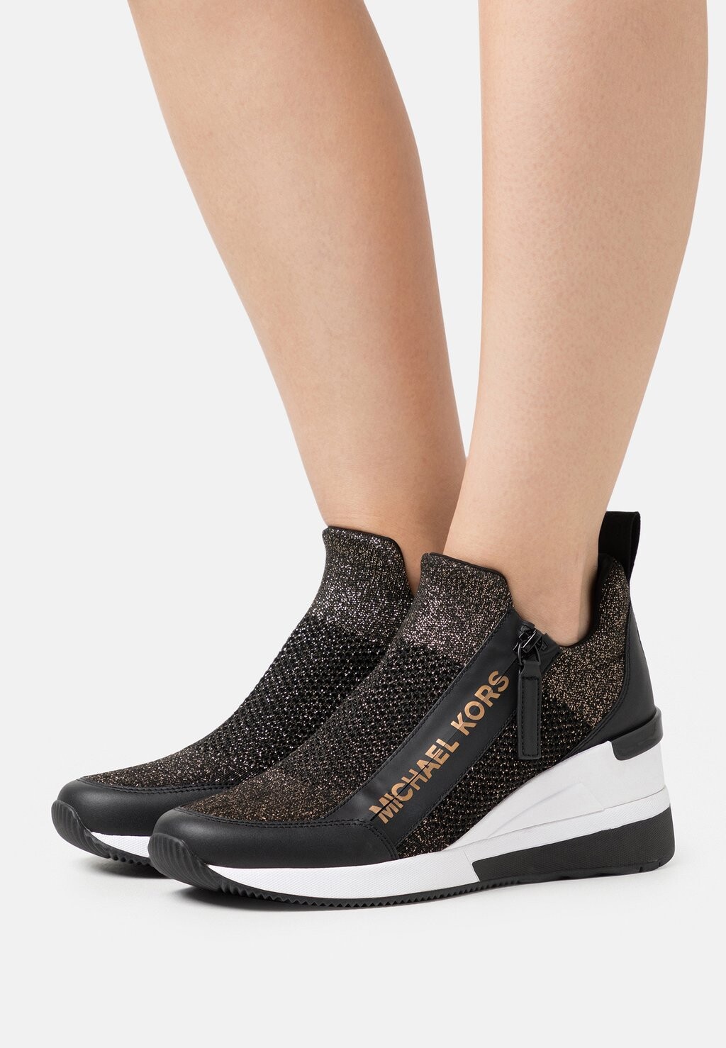 

Низкие кроссовки WILLIS WEDGE TRAINER MICHAEL Michael Kors, черный/бронза