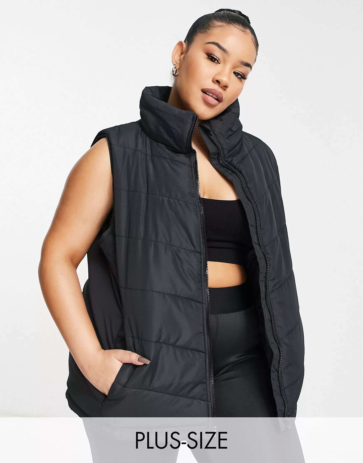 

Черный утепленный жилет для бега Threadbare Plus Fitness Threadbare