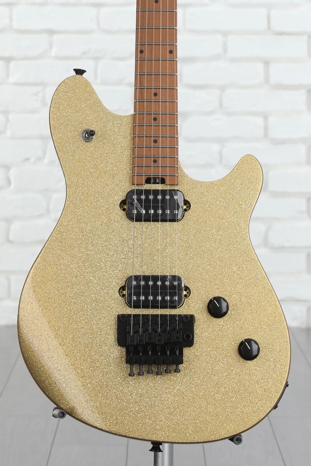 

Стандартная электрогитара EVH Wolfgang — Gold Sparkle