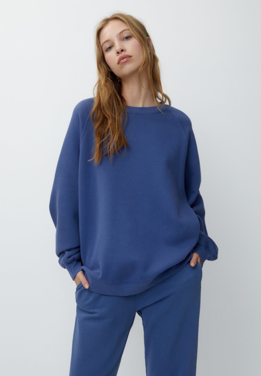 

Толстовка Faded PULL&BEAR, синий