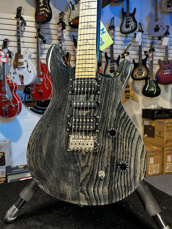 

Электрогитара PRS SE Swamp Ash Special Electric Guitar - Charcoal Auth Deal! 106 GET PLEK’D!