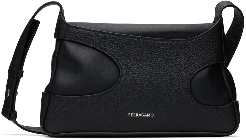 

Черная сумка на плечо с вырезом Ferragamo