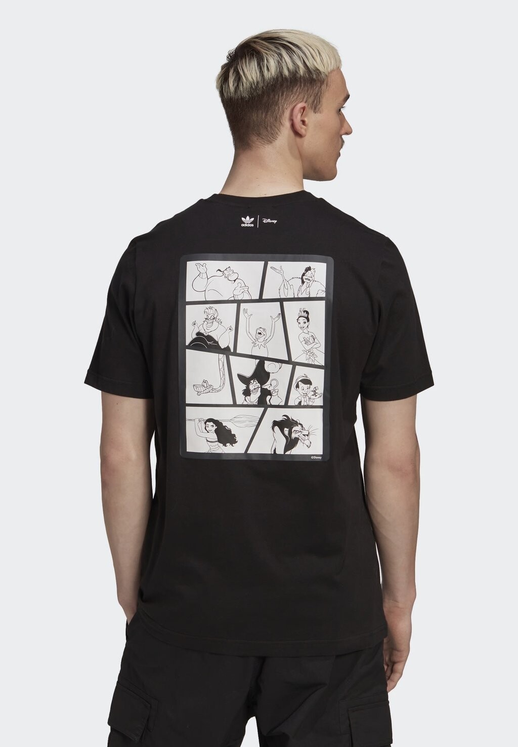 

Футболка с принтом adidas Originals, черный