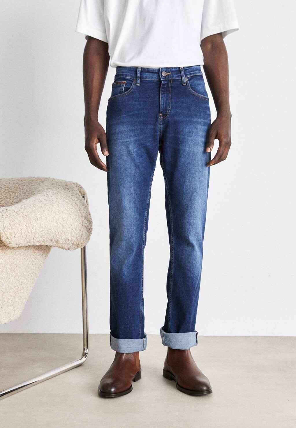 

Джинсы Bootcut RYAN Tommy Jeans, темно-синий