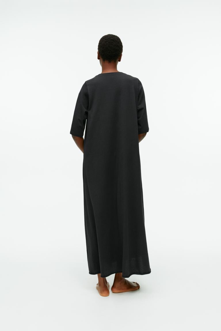 

Свободное хлопковое платье H&M, черный