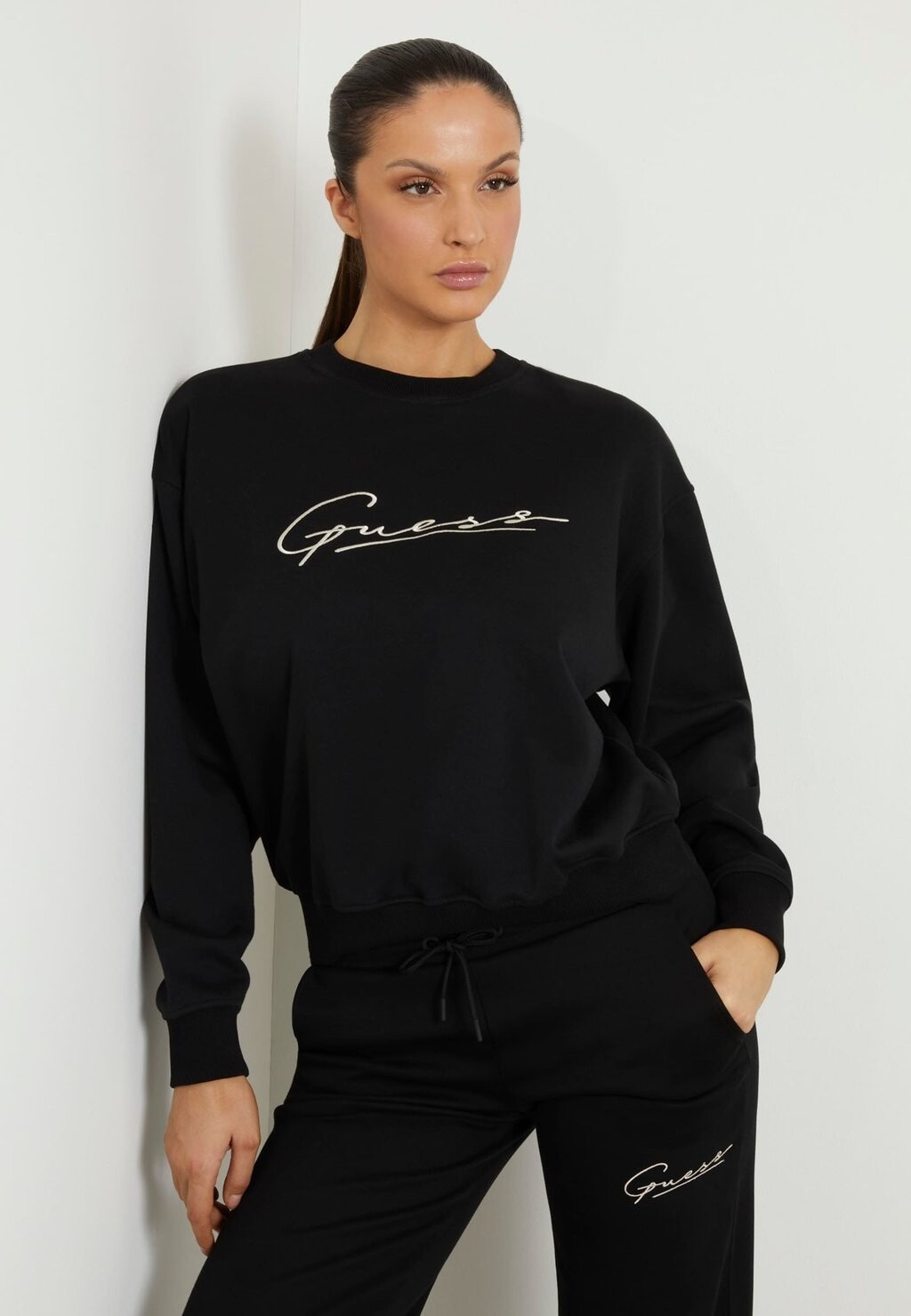 

Толстовка Logostickerei Guess, цвет schwarz