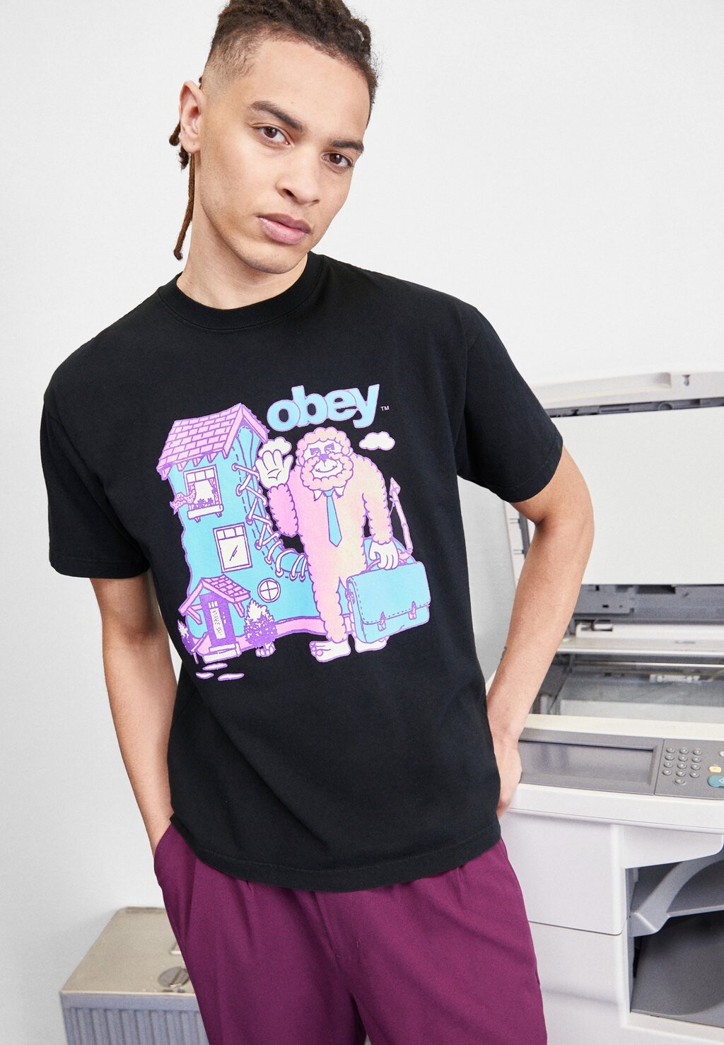 

Футболка с принтом Obey Clothing, черный
