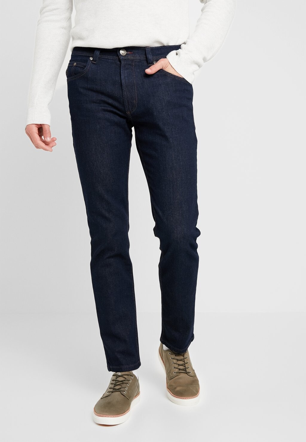 

Джинсы Straight Leg NEVADA bugatti, цвет raw denim