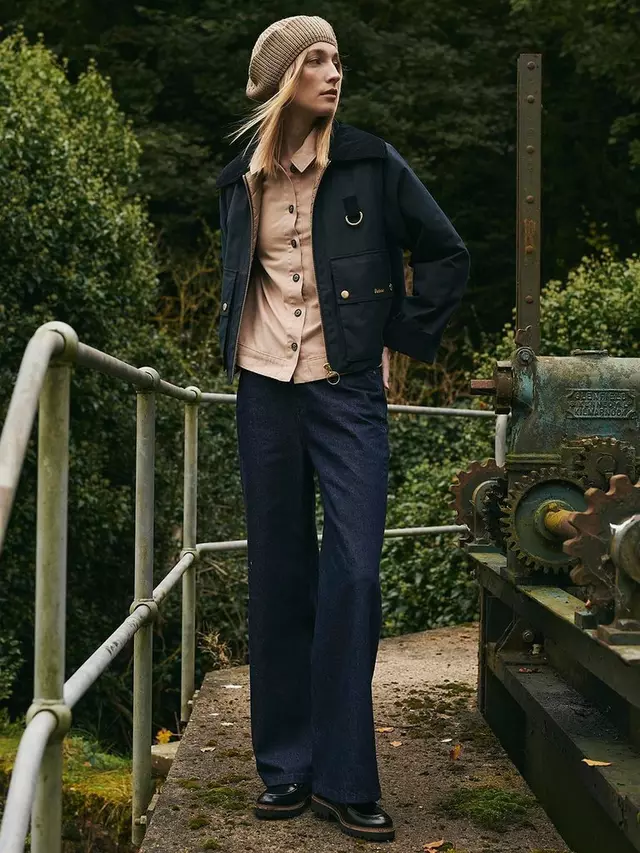 

Куртка Barbour Nora Casual, цвет dark navy