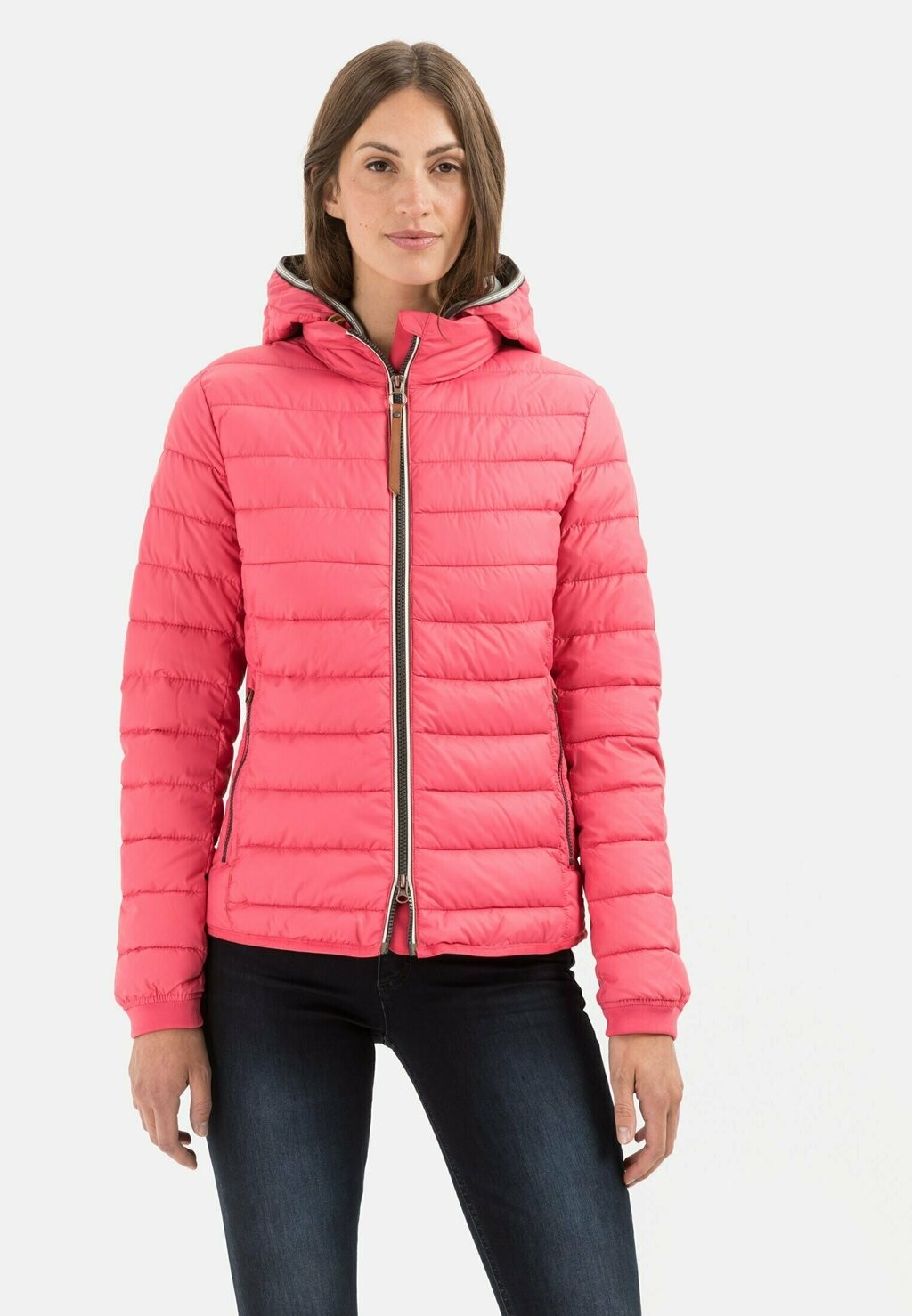 

Зимняя куртка camel active