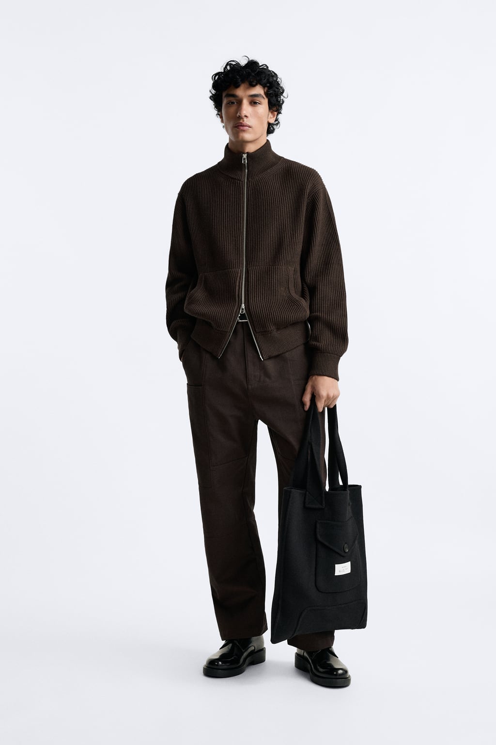 

Кардиган изнаночной вязки на молнии ZARA, коричневый