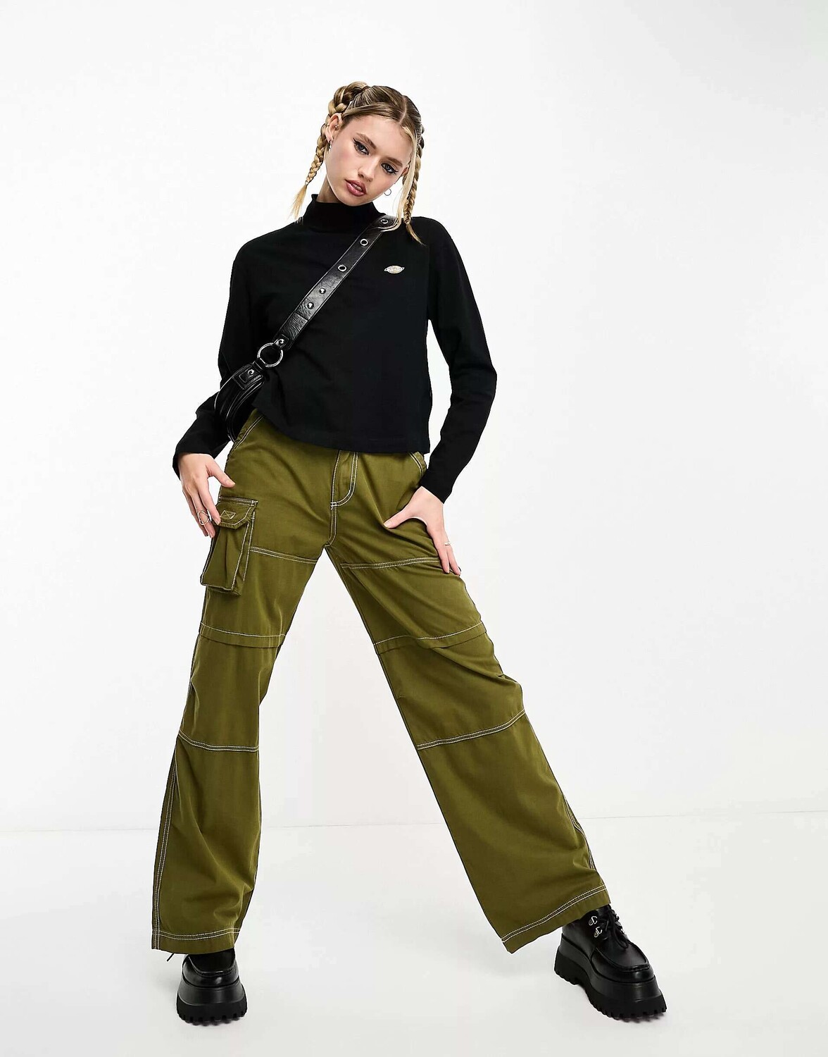 

Черная футболка с высоким воротником и длинными рукавами Dickies Mapleton, Черный