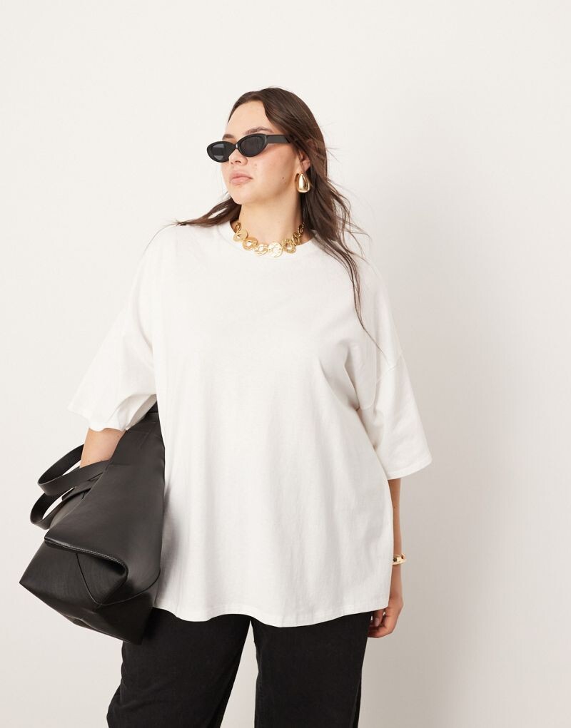 

Белая оверсайз-футболка премиум-класса ASOS Edition Curve