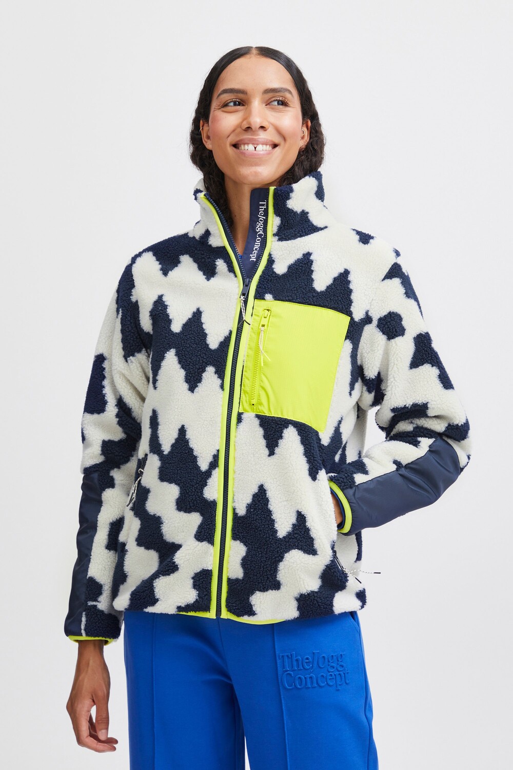

Пуховик TheJoggConcept. Fellimitatjacke JCBERRA, синий